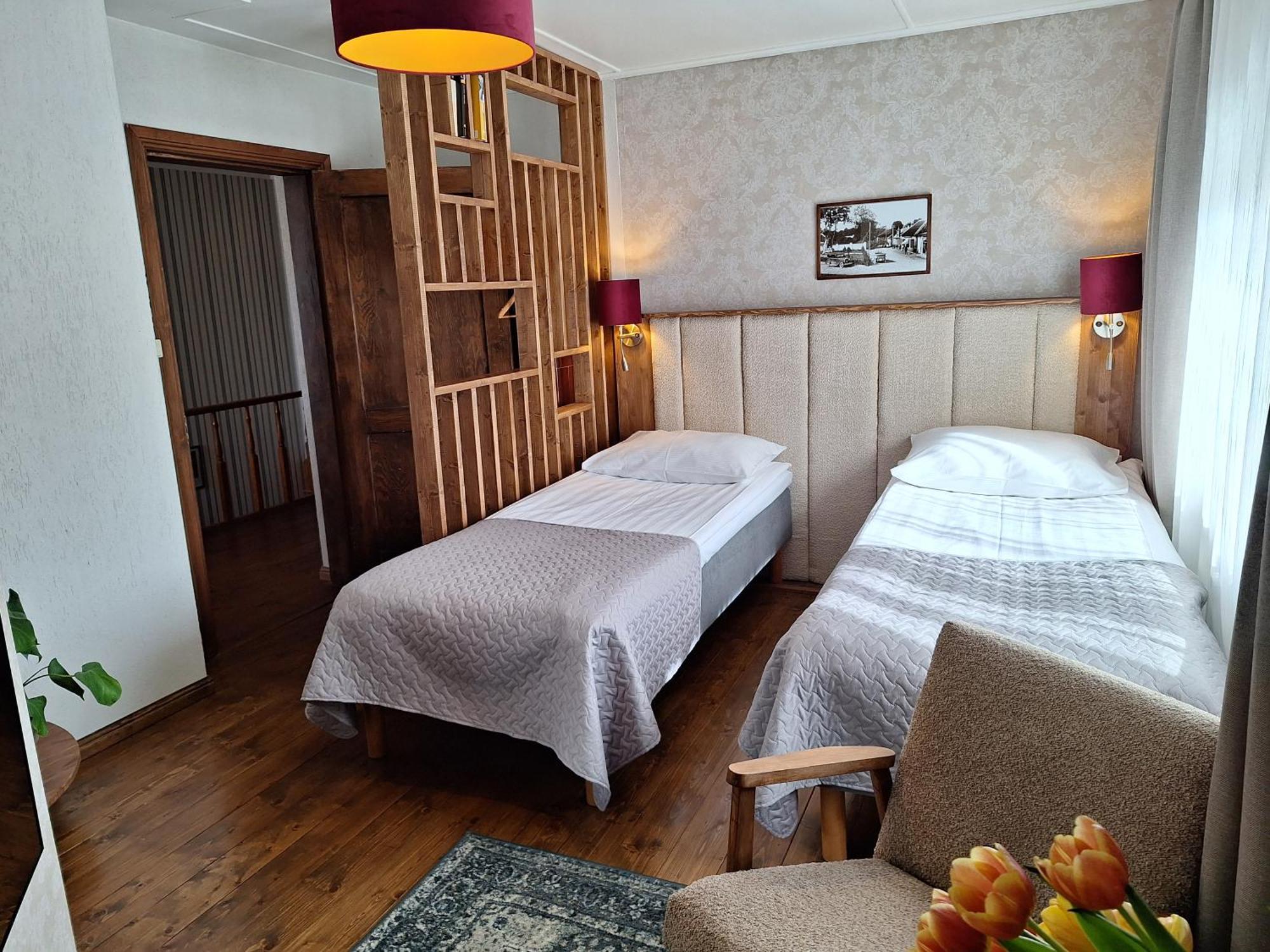 Kraavi Guest Hostel Kuressaare Exterior photo